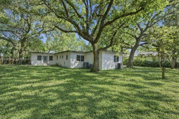 7870 SW 98th St, Unincorporated Dade County, Florida 33156, image 1