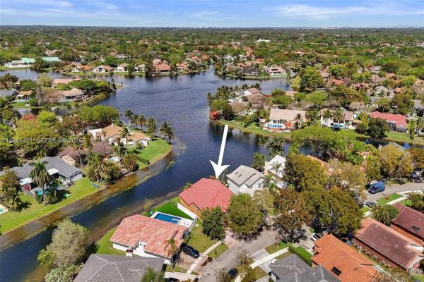 Quay Point At Rock Creek, 11585 N Quayside Dr, Cooper City, Florida 33026, image 3