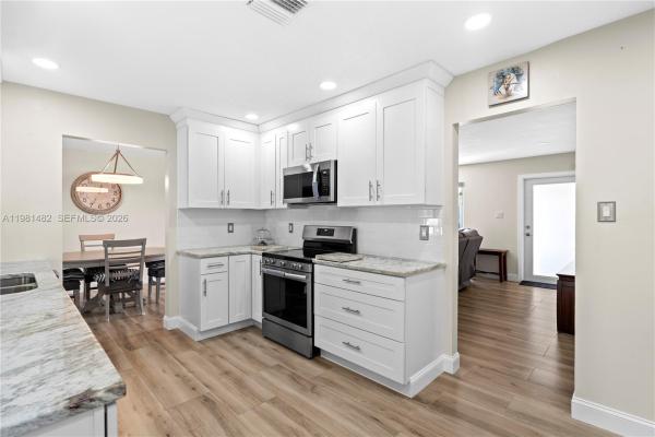 Paradise Gardens 3, 6945 NW 17th St, Margate, Florida 33063, image 2