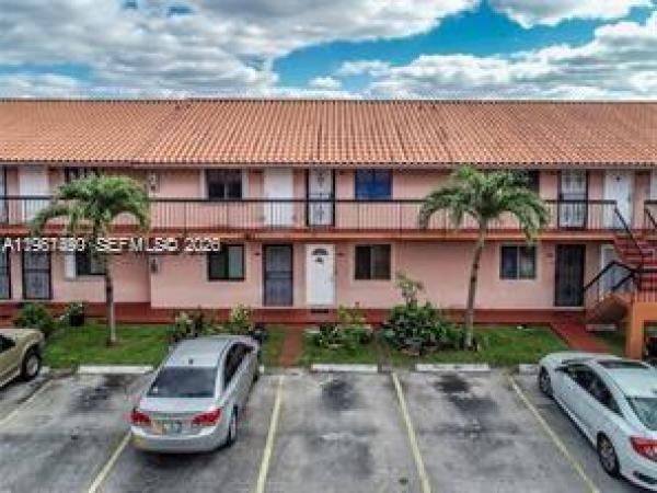 Hialeah Club Villas, 2154 W 60th St #12218, Hialeah, Florida 33016, image 1
