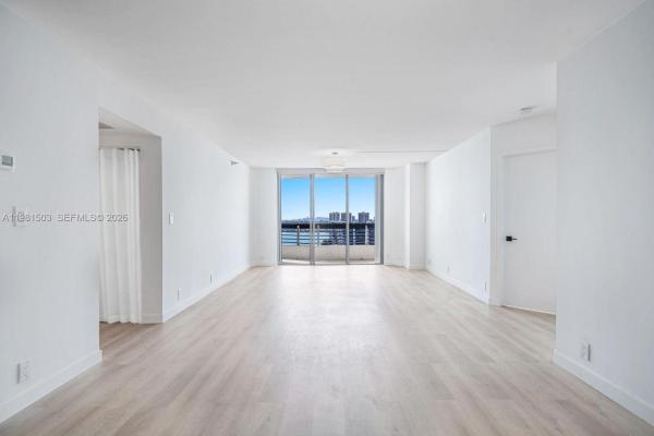 Mystic Pointe Tower 200, 19101 NE 36th Ct #2604, Aventura, Florida 33180, image 3