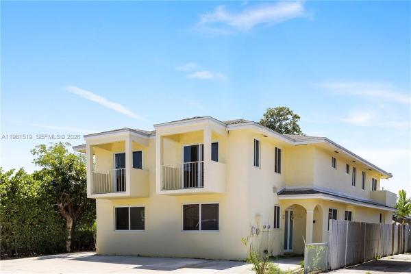 Twelfth Street Manors, 3524 NW 4th Ter, Miami, Florida 33125, image 1