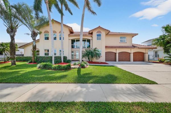 Ridgeview Lake Estates, 10376 SW 18th St, Davie, Florida 33324, image 1