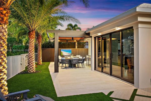 The Club Cottages At Admirals Cove, 3501 Captains Way, Jupiter, Florida 33477, image 1