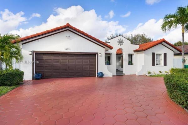 14721 SW 170th Ter, Unincorporated Dade County, Florida 33187, image 1