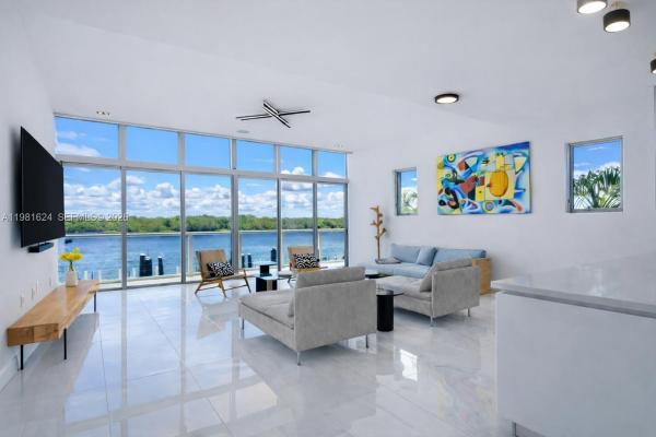 Quint Collection, 2890 N Ocean Dr, Hollywood, Florida 33019, image 3