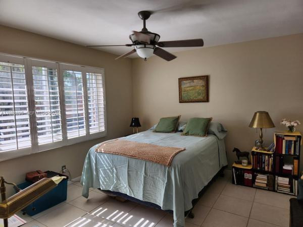 Manor Grove Village, 9 NE 19th Ct #208C, Wilton Manors, Florida 33305, image 1