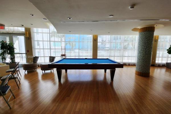 Vizcayne South, 253 NE 2nd St #220, Miami, Florida 33132, image 1