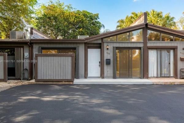 9332 SW 132nd St, Unincorporated Dade County, Florida 33176, image 1