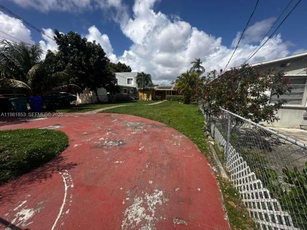 New Haven, 2337 NW 32nd St, Miami, Florida 33142, image 1