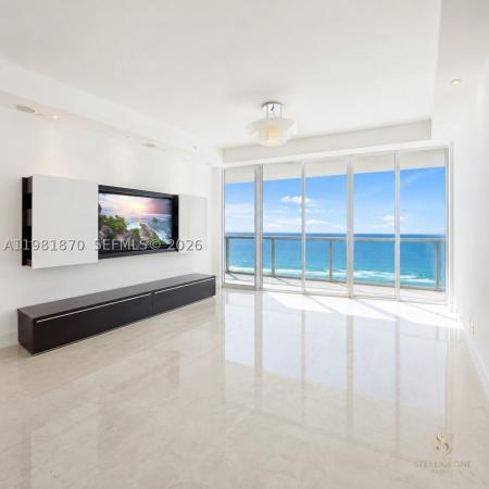 Jade Beach, 17001 Collins Ave #1204, Sunny Isles Beach, Florida 33160, image 2