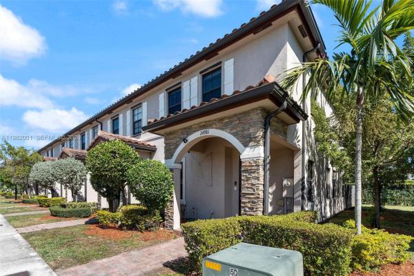 Artesa At Coco Palm Estates, 24981 SW 114th Ct, Princeton, Florida 33032, image 3