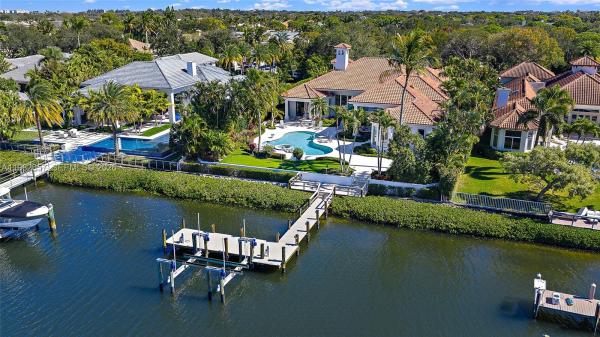 Admirals Cove, 466 Mariner Dr, Jupiter, Florida 33477, image 2