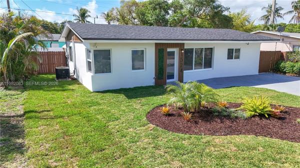 Cresthaven, 1524 NE 31st Ct, Pompano Beach, Florida 33064, image 2
