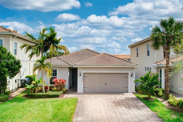 Parkview At Hillcrest, 1575 Pongam Ter, Hollywood, Florida 33021, image 1