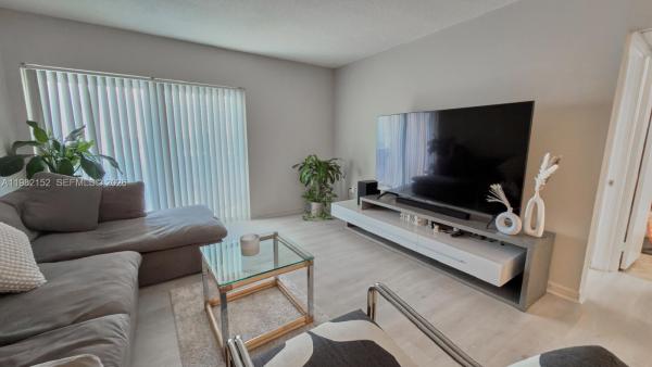 Coastal Towers, 400 Kings Point Dr #408, Sunny Isles Beach, Florida 33160, image 2