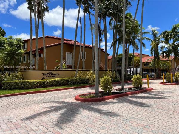 15610 SW 80th St #J-105, Unincorporated Dade County, Florida 33193, image 1