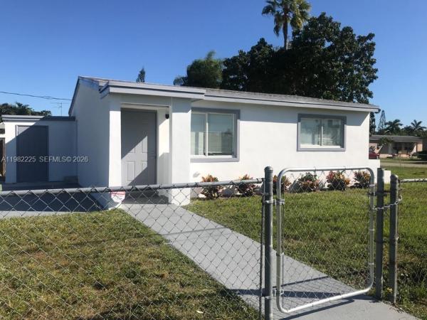Newport, 1401 NW 8th Ave, Homestead, Florida 33030, image 1