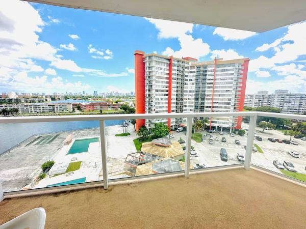 Buckley Towers West, 1301 NE Miami Gardens Dr #915W, Ojus, Florida 33179, image 2
