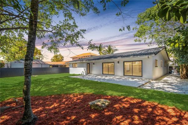 Sans Souci Estates, 11660 Canal Dr, North Miami, Florida 33181, image 3