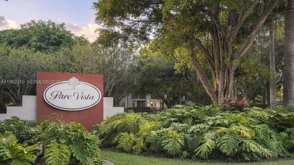 14012 SW 93rd Ln #14012, Unincorporated Dade County, Florida 33186, image 1