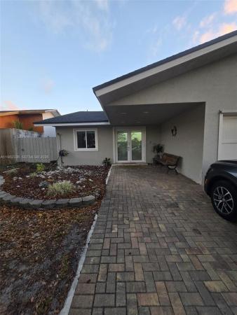 14530 SW 110th St, Unincorporated Dade County, Florida 33186, image 1