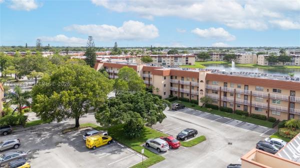 Sunrise Lakes 3, 8950 Sunrise Lakes Blvd #309, Sunrise, Florida 33322, image 3