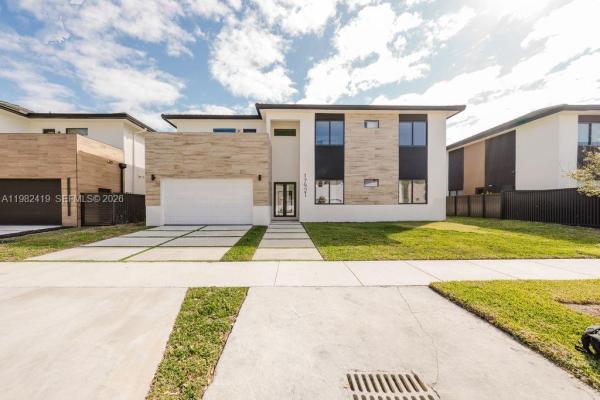 17921 SW 149th Ct, Unincorporated Dade County, Florida 33187, image 1