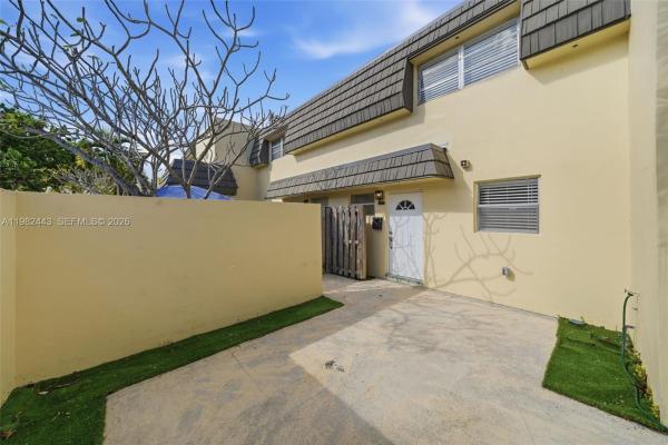 8313 SW 137th Ave #8313, Unincorporated Dade County, Florida 33183, image 1