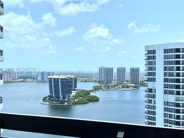 Mystic Pointe Tower 400, 3500 Mystic Pointe Dr #3103, Aventura, Florida 33180, image 1