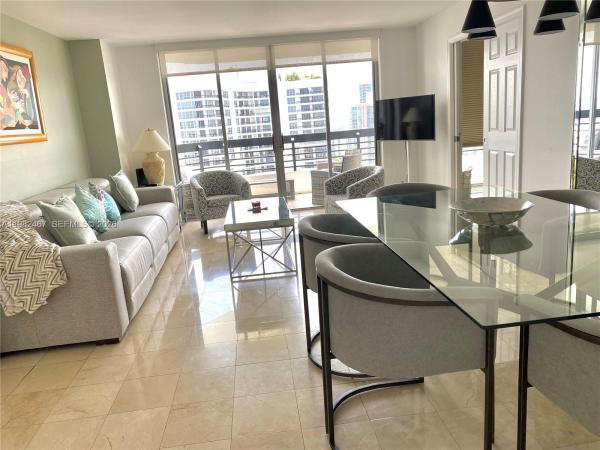 Mystic Pointe Tower 400, 3500 Mystic Pointe Dr #3103, Aventura, Florida 33180, image 2