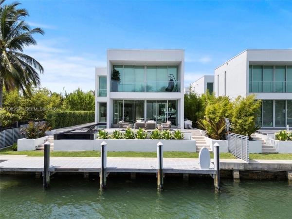 The Villas At The Ritz-Carlton, 1011 W 48th St #NO 8, Miami Beach, Florida 33140, image 3