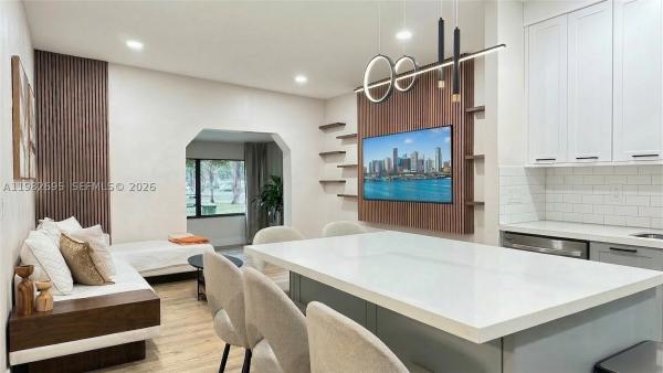 Archwood, 13900 NE 16th Ct, North Miami, Florida 33181, image 2