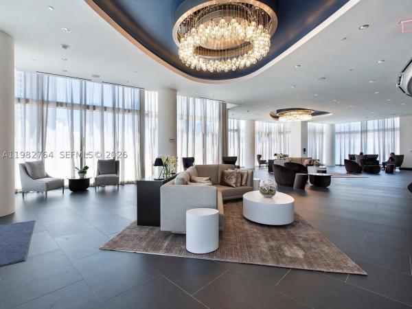 Paramount Miami Worldcenter, 851 NE 1st Ave #4801, Miami, Florida 33132, image 1
