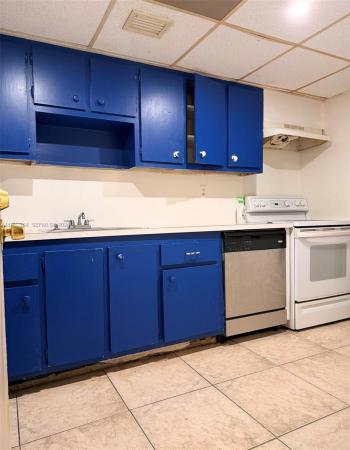 Bayview Palms, 1805 Sans Souci Blvd #501, North Miami, Florida 33181, image 2
