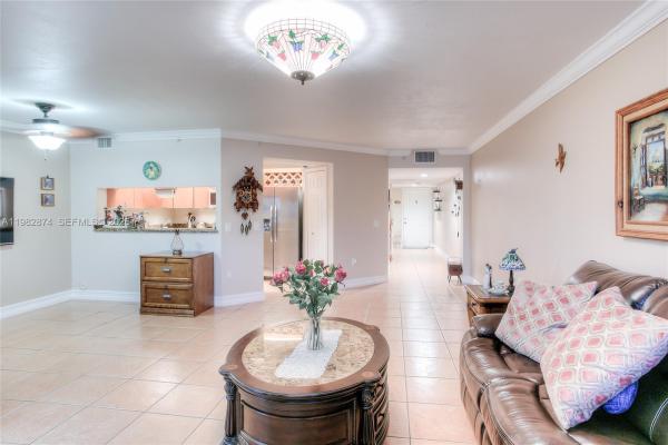 Suffolk At Century Village, 901 SW 141st Ave #102M, Pembroke Pines, Florida 33027, image 2