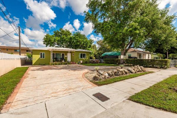 5651 NW 3rd St, Miami, Florida 33126, image 3