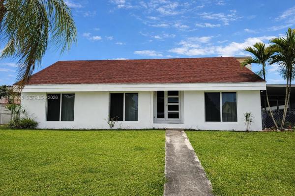 South Ridge Heights, 20729 SW 120th Pl, South Miami Heights, Florida 33177, image 2