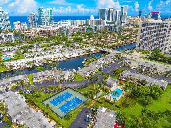 Venetian Park, 2421 NE 10th St #153, Hallandale Beach, Florida 33009, image 1