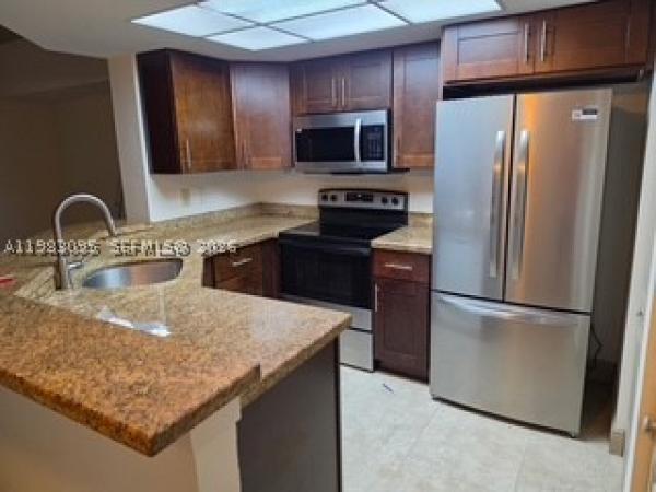 Visconti, Coral Springs, Florida 33071, image 1