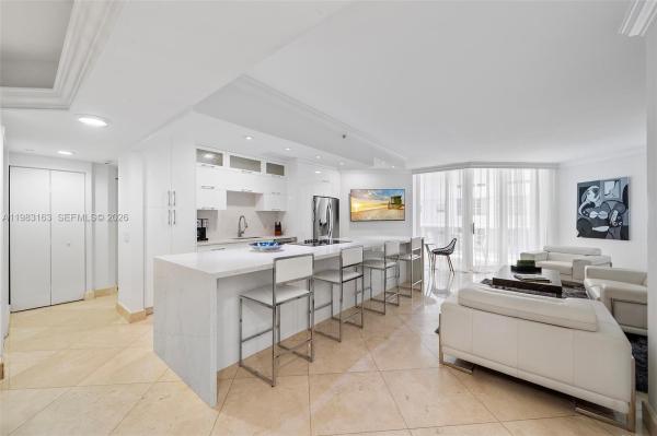 Green Diamond, 4775 Collins Ave #1504, Miami Beach, Florida 33140, image 1