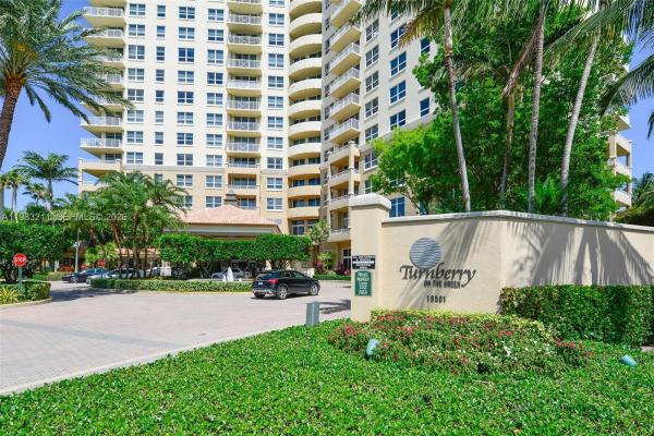 Turnberry On The Green, 19501 W Country Club Dr #211, Aventura, Florida 33180, image 1