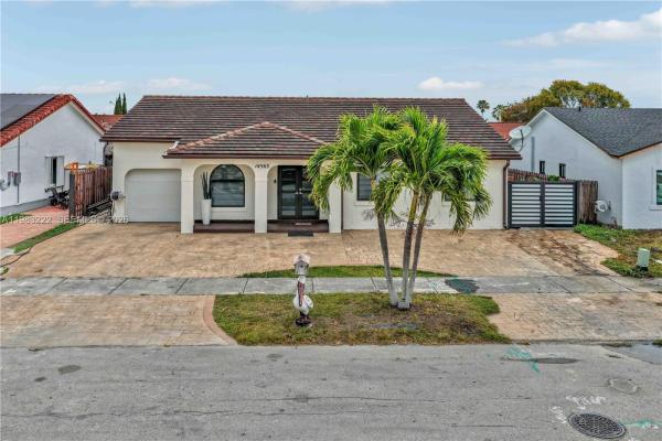 Majestic Homes, 14563 SW 172nd Ln, Richmond West, Florida 33177, image 2
