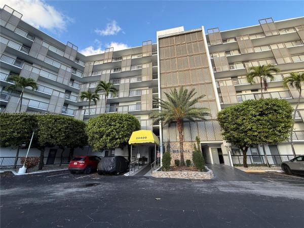 Biscaya, 20400 W Country Club Dr #412, Aventura, Florida 33180, image 1