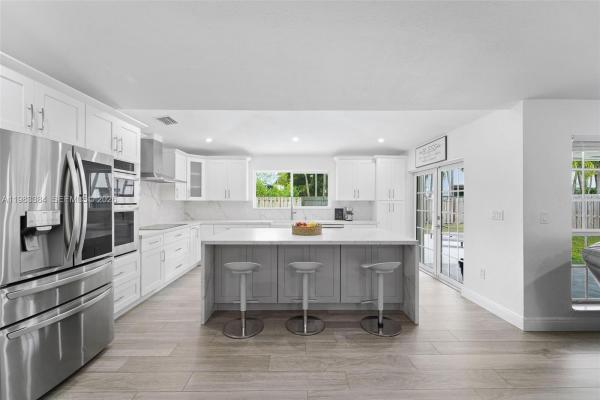 Primavera, 7827 NW 166th Ter, Miami Lakes, Florida 33016, image 3