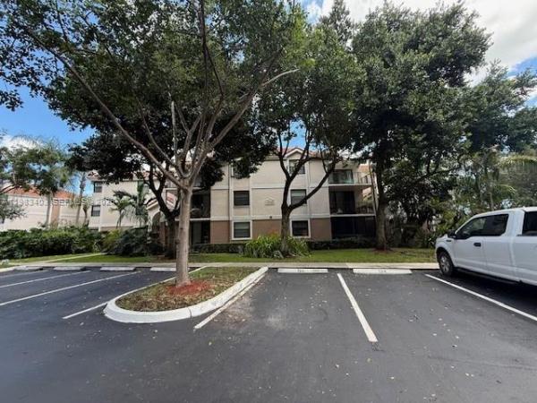 Grand Marquis, 10161 W Sunrise Blvd #104, Plantation, Florida 33322, image 2