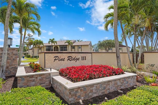 339 Pine Ridge Cir #D-1, Greenacres, Florida 33463, image 1