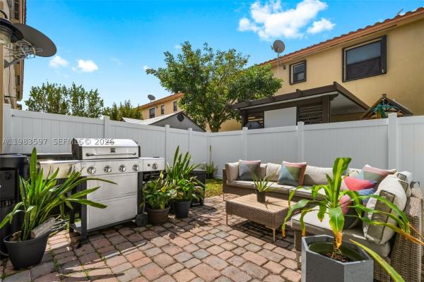Bonterra, 9380 W 33rd Ln, Hialeah, Florida 33018, image 3