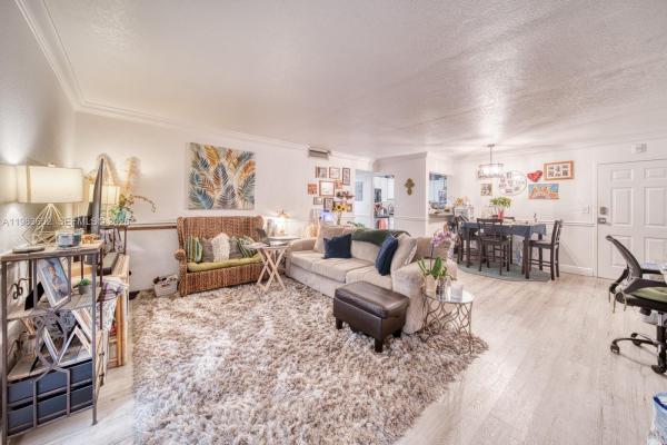 9459 SW 76th St #R5, Unincorporated Dade County, Florida 33173, image 1