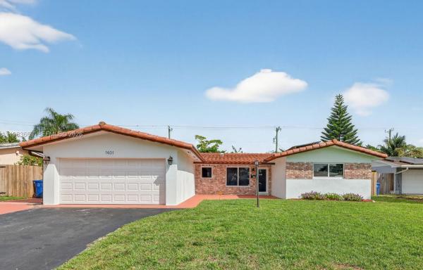 Twin Lakes North, 1401 NW 46th St, Fort Lauderdale, Florida 33309, image 1